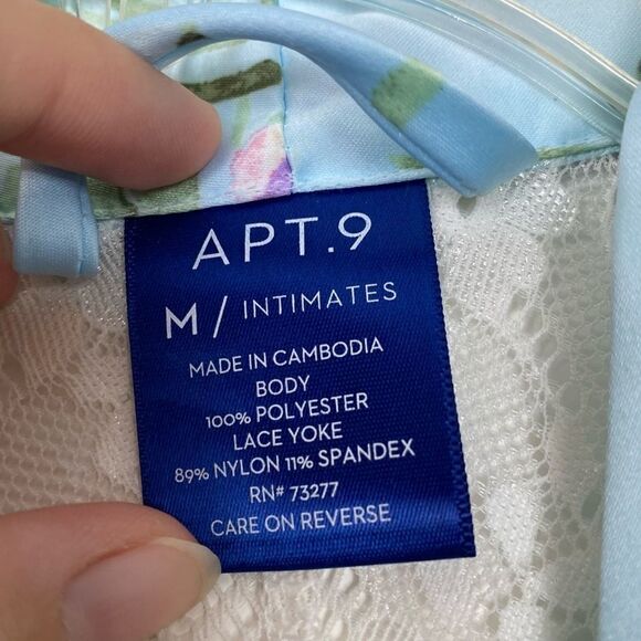 Apt. 9 Light Blue Floral Lace Satin Kimono Sleeve Robe - Picture 4 of 7